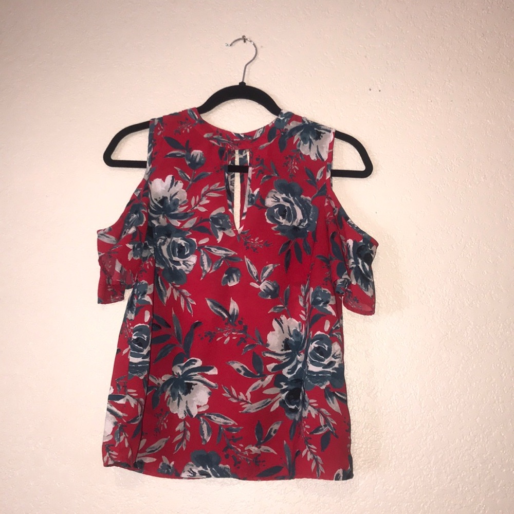 Floral top